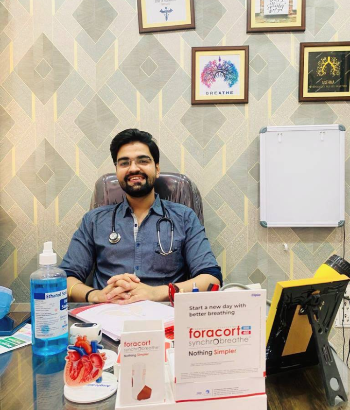 Chest Care Clinic consultation room in Bhopal
